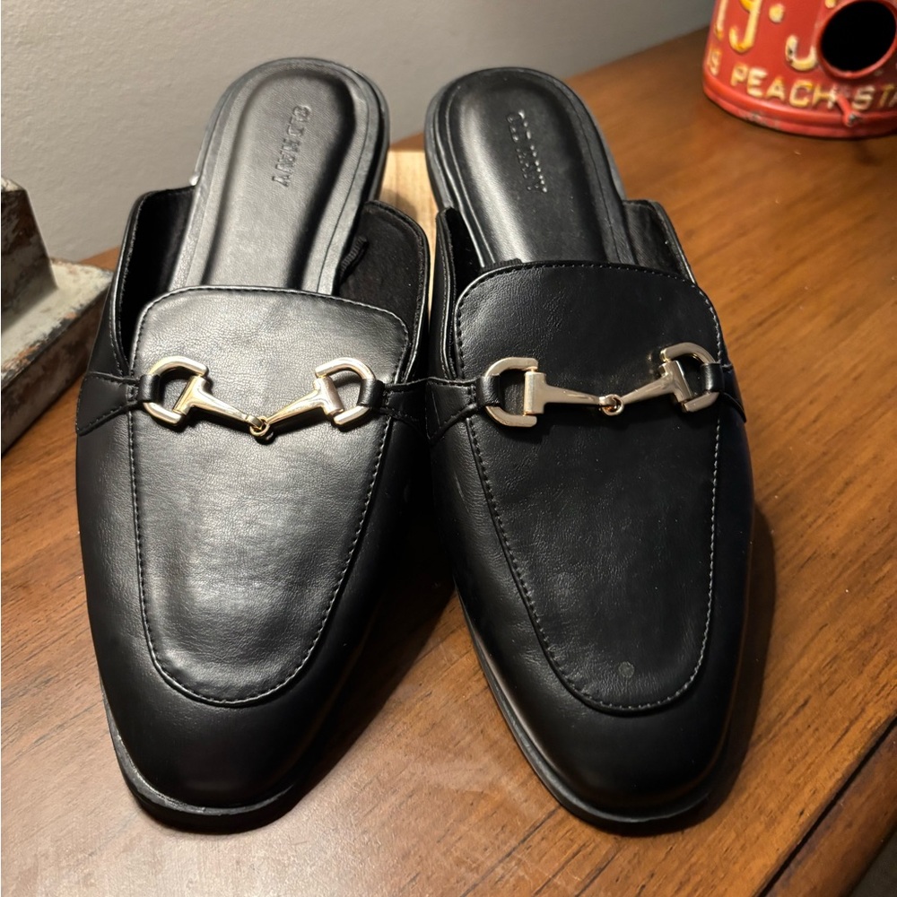 Old Navy Black Leather Women's Slides Sophisticated Loafers Mob Wife SZ 11